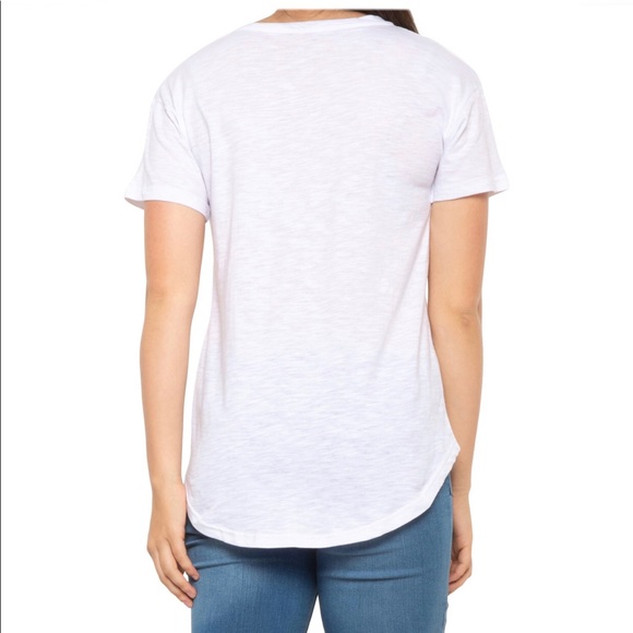 Rae Dunn White MOM LIFE T Shirt - Picture 2 of 2